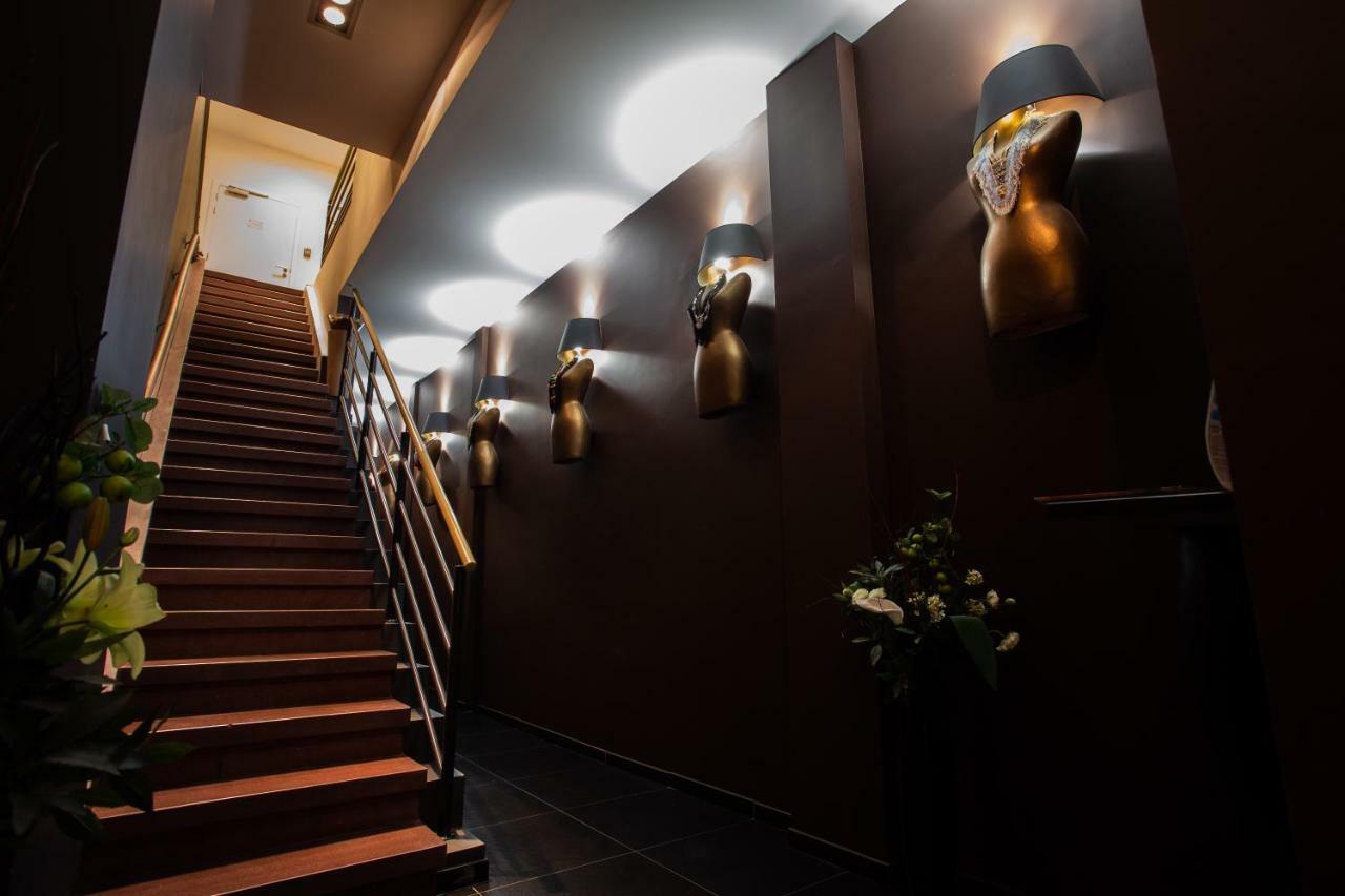 Отель Les Lofts D'Artistes Saint-Gilles Экстерьер фото